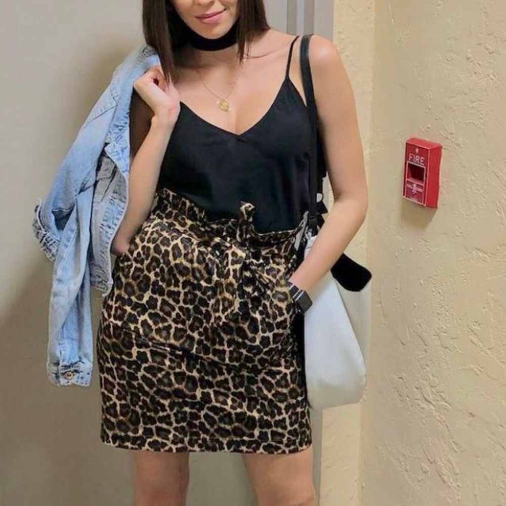 *USED* Leopard print skirt